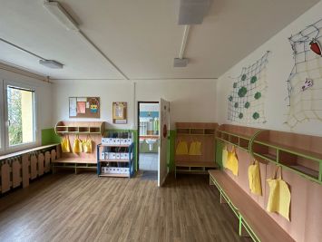 dcc2f256-7b0c-4a23-af5a-74cdb7378980